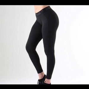 Out of Stock everywhere Gymshark Leggings